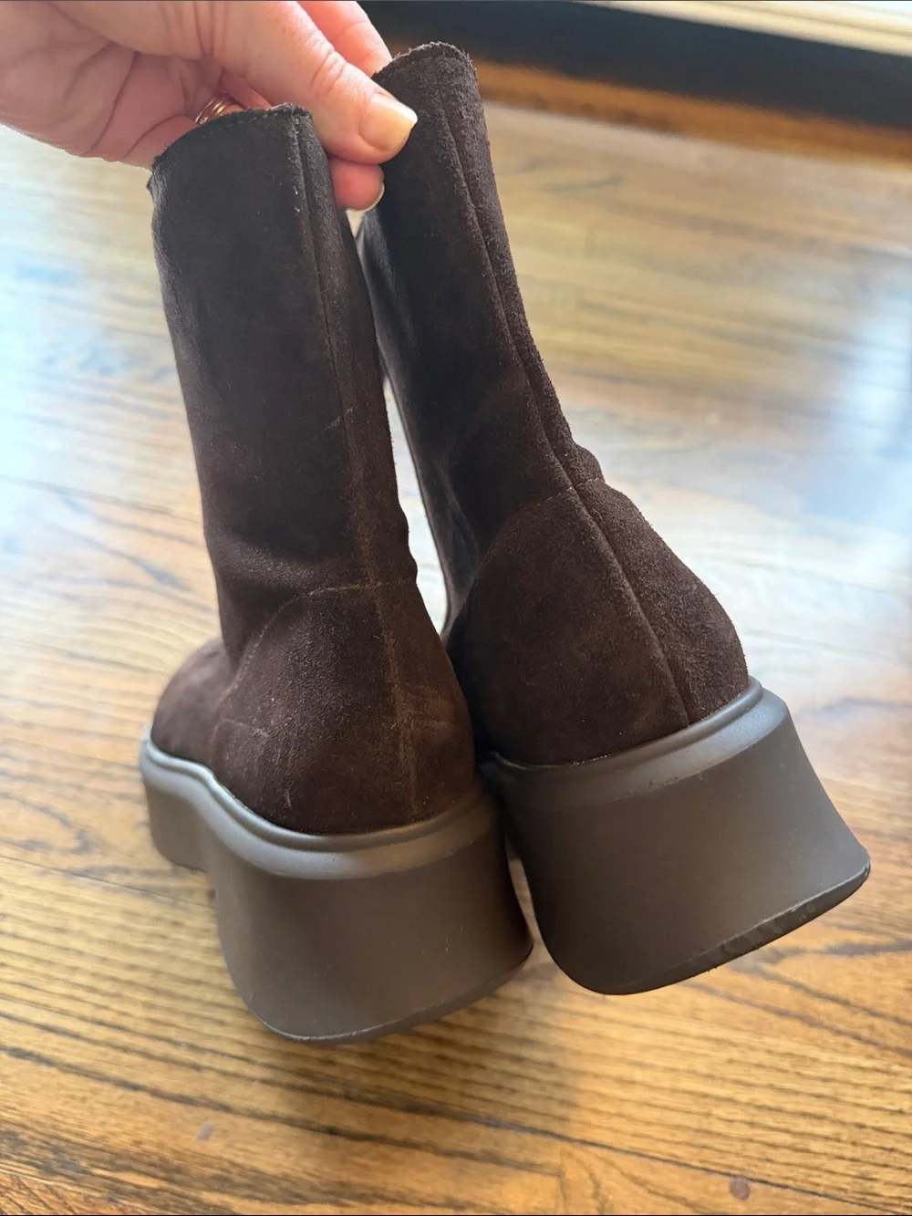 Steve Madden JONES Chocolate Brown Suede Front Zip Ankle Boots Size 7.5 NEW